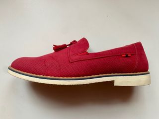 Zapatos rojos con borlas talla 44