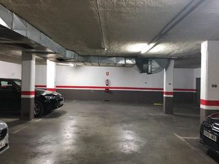 Garaje en venta en Santa Rosa - Valdeolleros en Córdoba