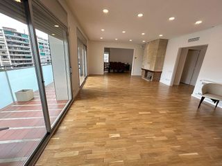 Piso en alquiler en Les Corts en Barcelona