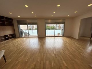 Piso en alquiler en Les Corts en Barcelona