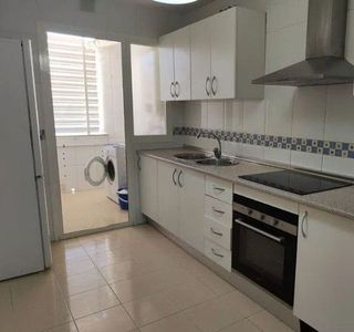 Piso en alquiler en Teatinos en Málaga