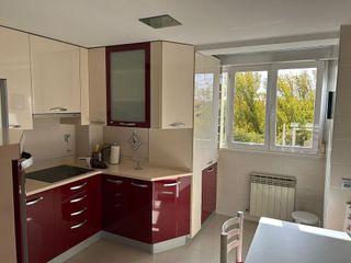 Piso en alquiler en Fuentecillas - Universidades en Burgos