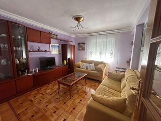 Piso en alquiler en Fuentecillas - Universidades en Burgos