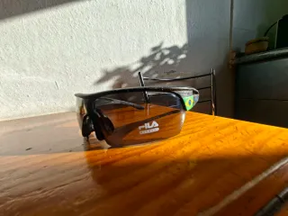 Gafas Fila Negras sin uso de venden (precio nego)