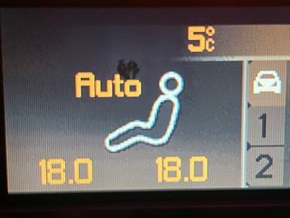 Pantalla Peugeot 407 multifuncion a color