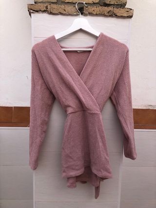 Camiseta cruzada rosa