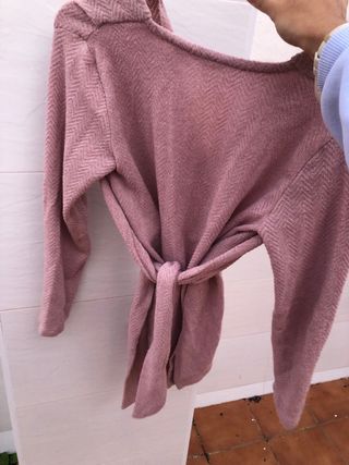 Camiseta cruzada rosa