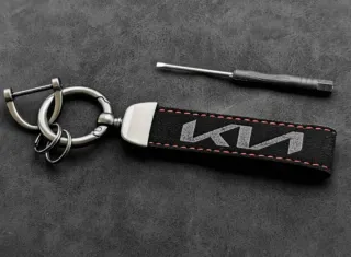 Llavero Kia de Alcantara Tacto Piel Cuero Regalo