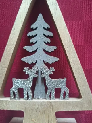 Albero in legno con renne in glitter argentato
