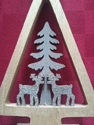Albero in legno con renne in glitter argentato