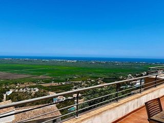 Piso en alquiler en Pego