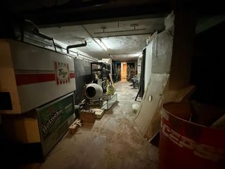 Local comercial en venta en Pubilla Cases en Hospitalet de Llobregat, L´