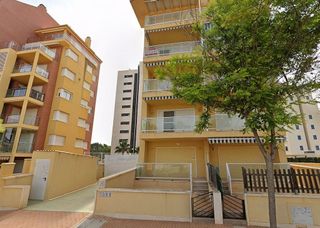 Garaje en venta en Puerto Deportivo en Guardamar del Segura