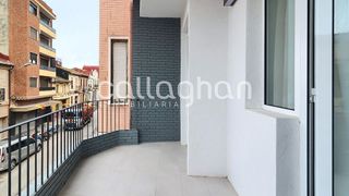 Piso en venta en El Castellar-L´Oliveral en Valencia