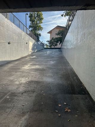 Garaje en venta en Singuerlín - Can Franquesa - Les Oliveres en Santa Coloma de Gramanet