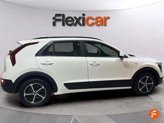 Kia Niro 1.6 GDi HEV 104kW (141CV) Concept