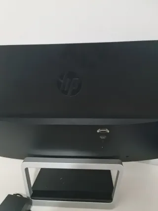 Monitor HP Plata y Negro