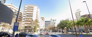 Oficina en venta en Benalúa en Alicante