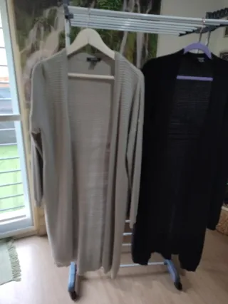 Lote 2 Chaquetas de punto largas gris y negra