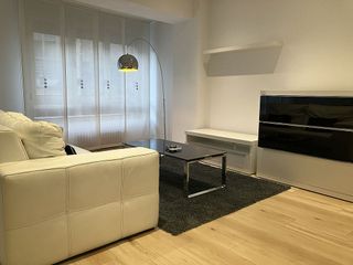 Piso en alquiler en Centro en Gijón