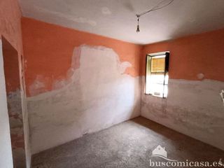 Chalet en venta en Linares