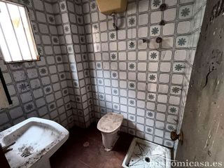 Chalet en venta en Linares