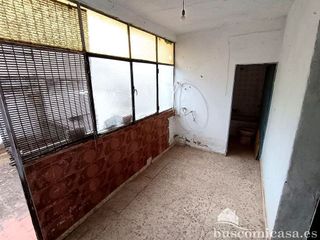 Chalet en venta en Linares