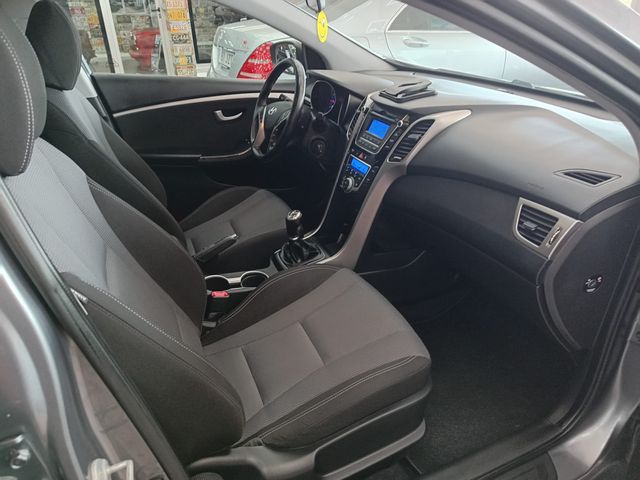 Hyundai i30 2014