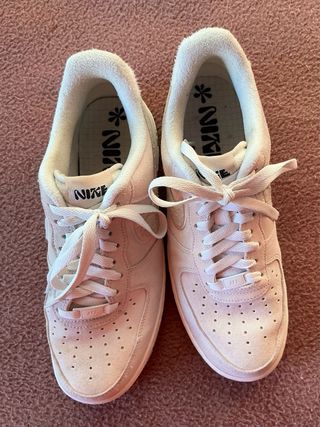 Nike Air Force 1 Talla 43 Beige