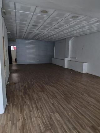 Local comercial en venta en Universidad en Ciudad Real