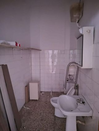 Local comercial en venta en Universidad en Ciudad Real