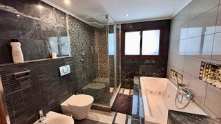 Chalet en alquiler en Lomas de Marbella Club - Puente Romano en Marbella