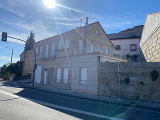 Chalet en venta en Barrocanes en Ourense