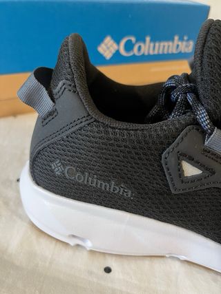 Zapatillas Columbia Talla 37 Negras y Blancas