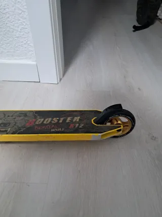 Patinete Scooter Amarillo Lobo