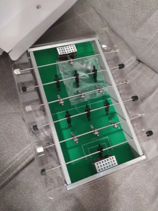 Biliardino da tavolo