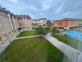 Piso en alquiler en Muriedas en Camargo