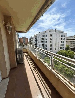 Piso en alquiler en Girón - Las Delicias - Tabacalera en Málaga