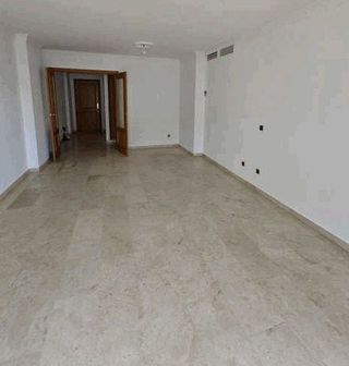 Piso en alquiler en Girón - Las Delicias - Tabacalera en Málaga