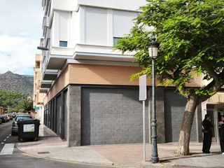 Local comercial en alquiler en Pueblo en Benicasim/Benicàssim
