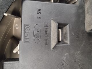 Piloto trasero derecho Ford Fiesta IV