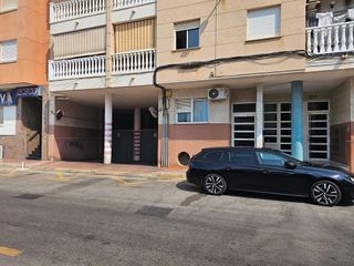 Garaje en venta en Playa del Cura en Torrevieja
