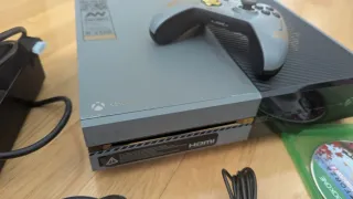 Xbox One Edizione Speciale Call of Duty + Giochi