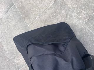 Mochila deportiva Puma negra 75cm sin usar