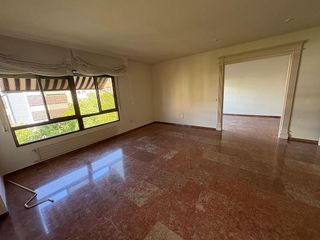 Piso en alquiler en Zona Centro en Córdoba