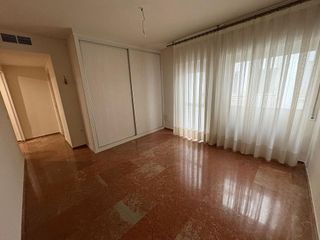 Piso en alquiler en Zona Centro en Córdoba