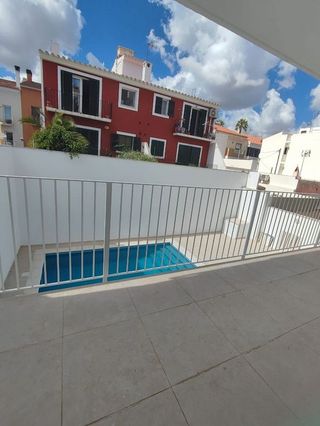 Piso en alquiler en Castell (Es)