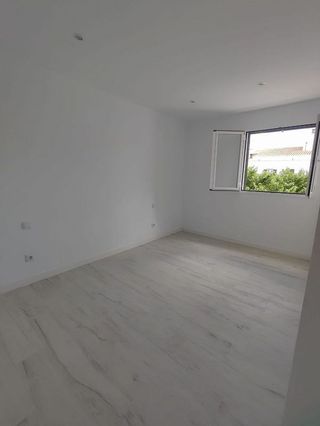 Piso en alquiler en Castell (Es)