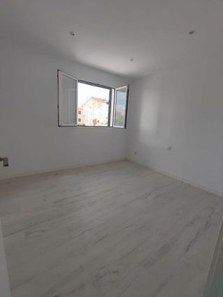 Piso en alquiler en Castell (Es)