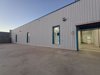 Nave industrial en alquiler en Silla
